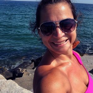 Meet your Posher, Kim